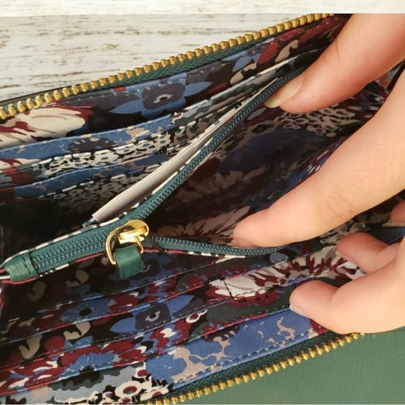 NWT Vera Bradley Ultimate Crossbody Leather - Picture 10 of 14